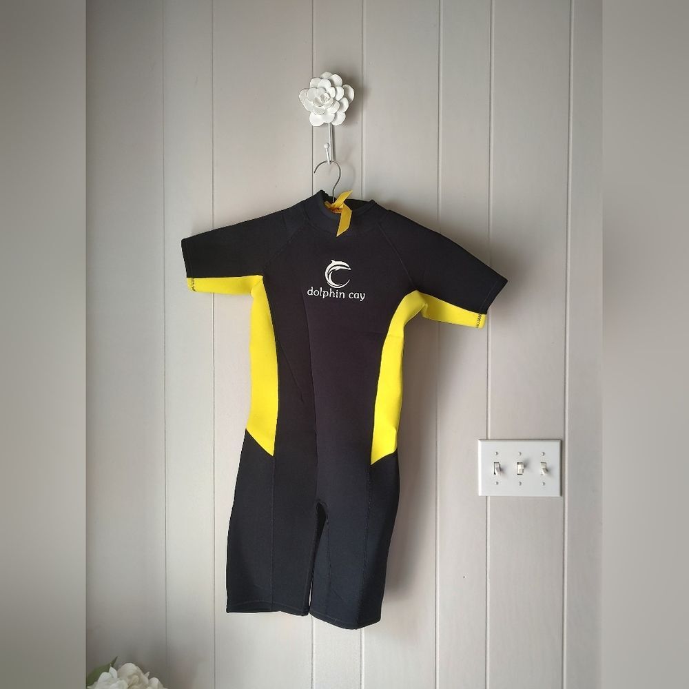 Child Kid Scuba Wet Suit Dolphin Cay Short - Black and Yellow Size 16